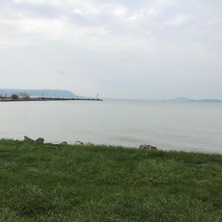 Nyaraló Balatonmáriafürdő Exterior foto